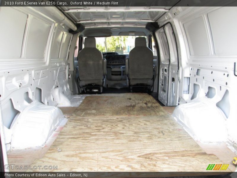  2010 E Series Van E250 Cargo Trunk