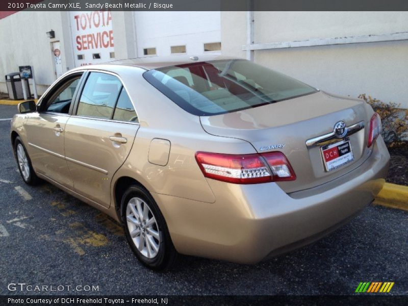 Sandy Beach Metallic / Bisque 2010 Toyota Camry XLE