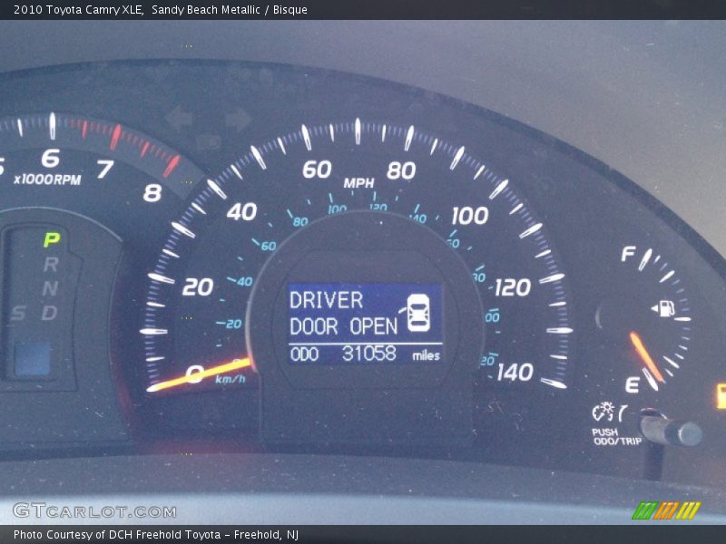 Sandy Beach Metallic / Bisque 2010 Toyota Camry XLE