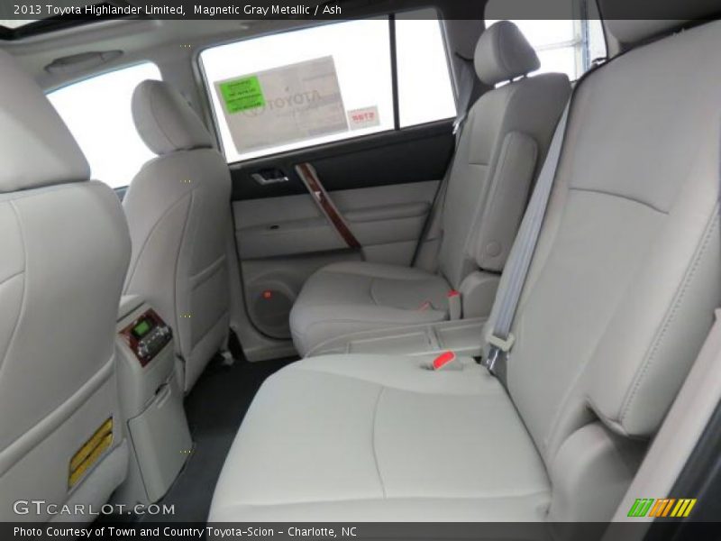 Magnetic Gray Metallic / Ash 2013 Toyota Highlander Limited