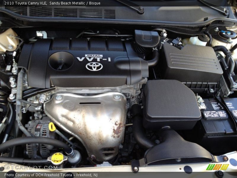 Sandy Beach Metallic / Bisque 2010 Toyota Camry XLE