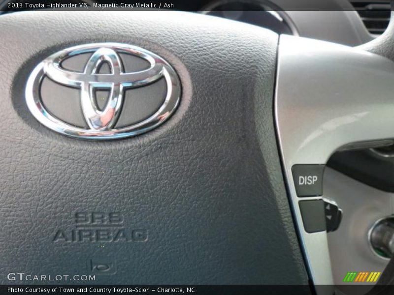 Magnetic Gray Metallic / Ash 2013 Toyota Highlander V6