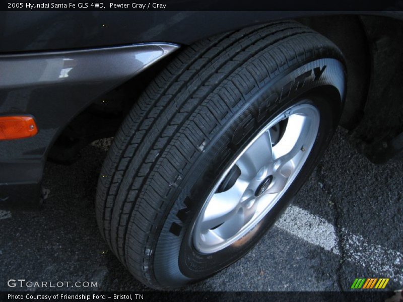 Pewter Gray / Gray 2005 Hyundai Santa Fe GLS 4WD