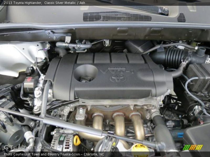 Classic Silver Metallic / Ash 2013 Toyota Highlander