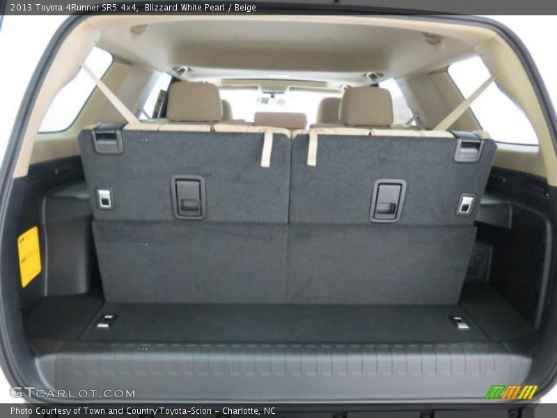 Blizzard White Pearl / Beige 2013 Toyota 4Runner SR5 4x4