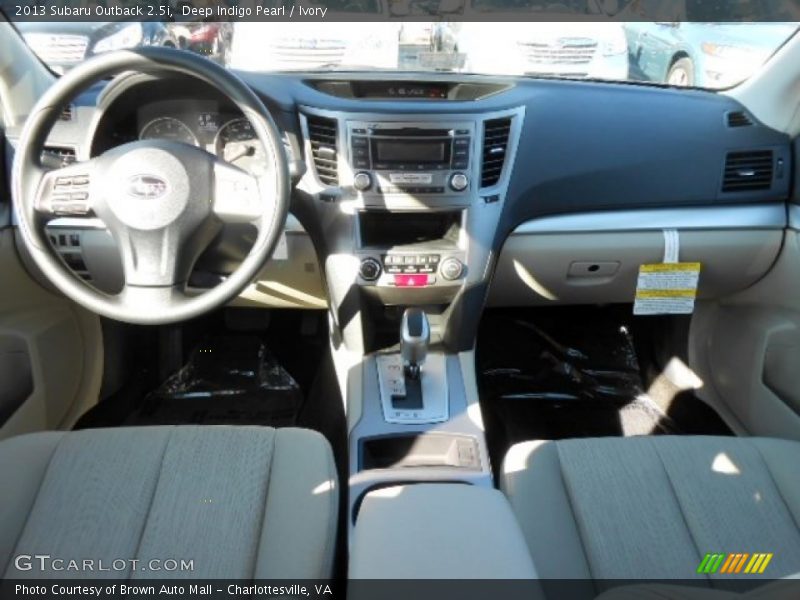 Deep Indigo Pearl / Ivory 2013 Subaru Outback 2.5i