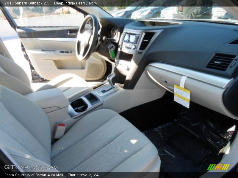 Deep Indigo Pearl / Ivory 2013 Subaru Outback 2.5i