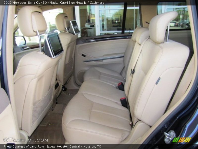Rear Seat of 2010 GL 450 4Matic
