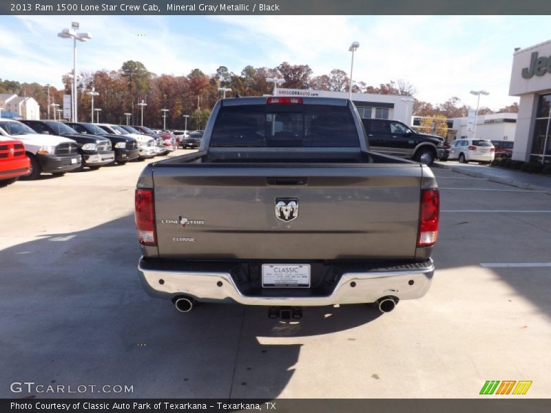 Mineral Gray Metallic / Black 2013 Ram 1500 Lone Star Crew Cab