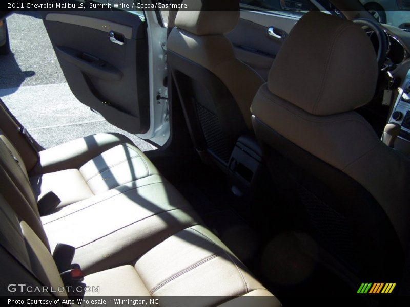 Summit White / Cocoa/Cashmere 2011 Chevrolet Malibu LS