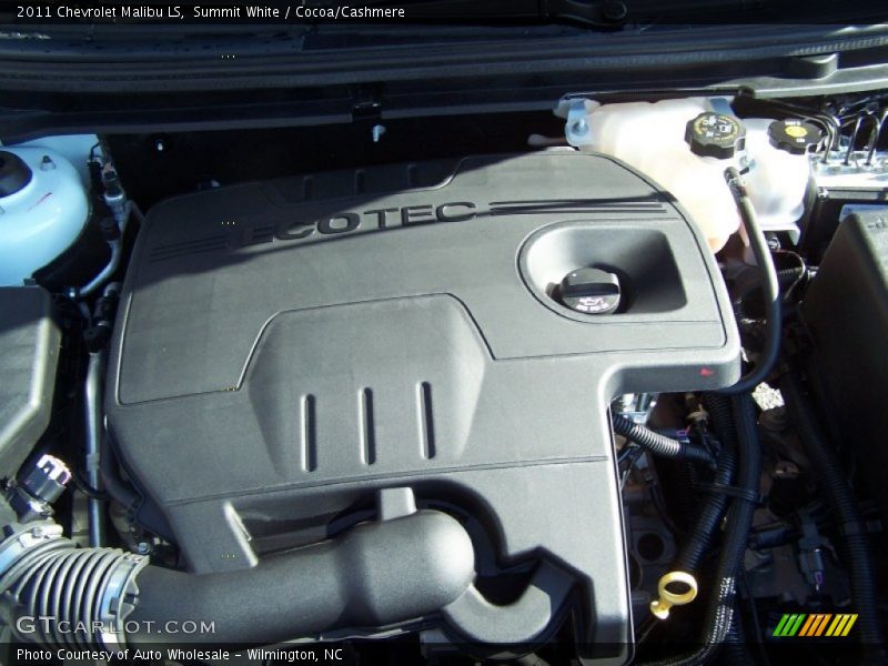 Summit White / Cocoa/Cashmere 2011 Chevrolet Malibu LS