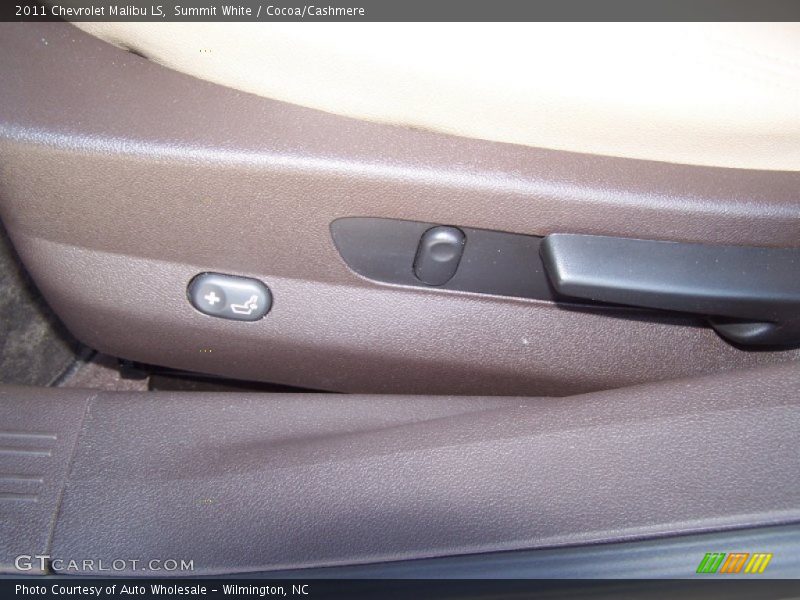 Summit White / Cocoa/Cashmere 2011 Chevrolet Malibu LS