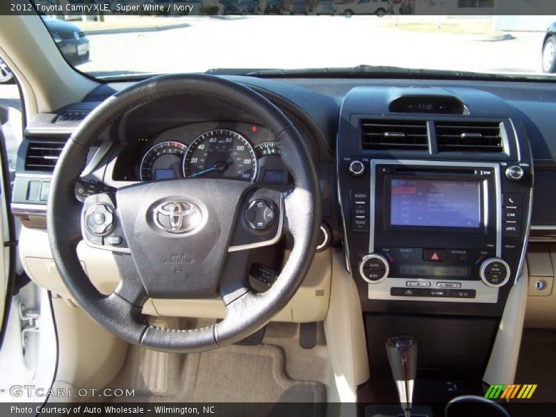 Super White / Ivory 2012 Toyota Camry XLE