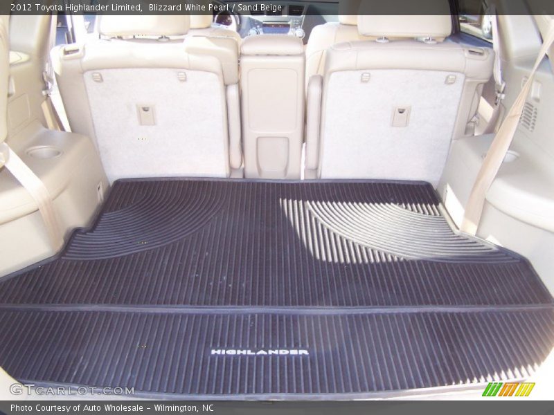 Blizzard White Pearl / Sand Beige 2012 Toyota Highlander Limited