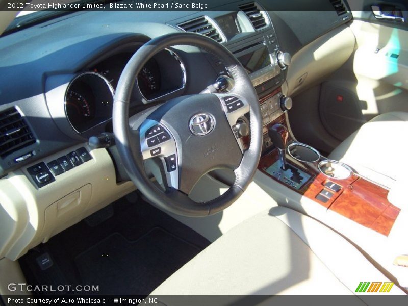 Blizzard White Pearl / Sand Beige 2012 Toyota Highlander Limited