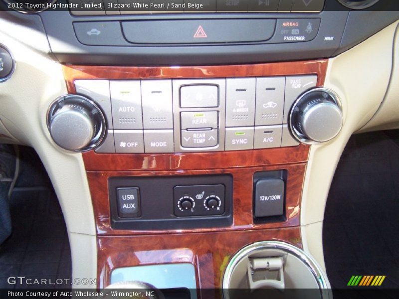 Blizzard White Pearl / Sand Beige 2012 Toyota Highlander Limited