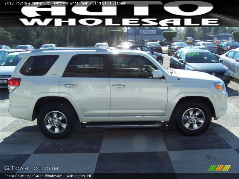 Blizzard White Pearl / Sand Beige Leather 2012 Toyota 4Runner SR5