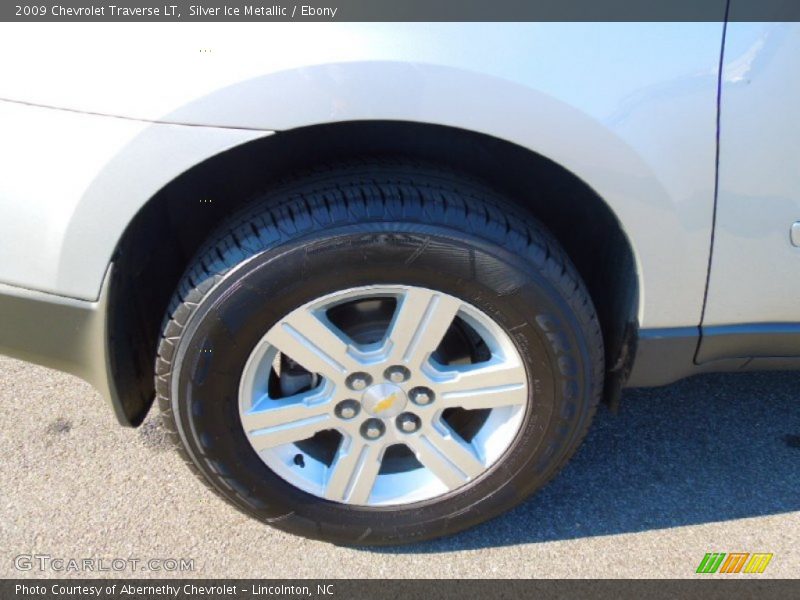 Silver Ice Metallic / Ebony 2009 Chevrolet Traverse LT