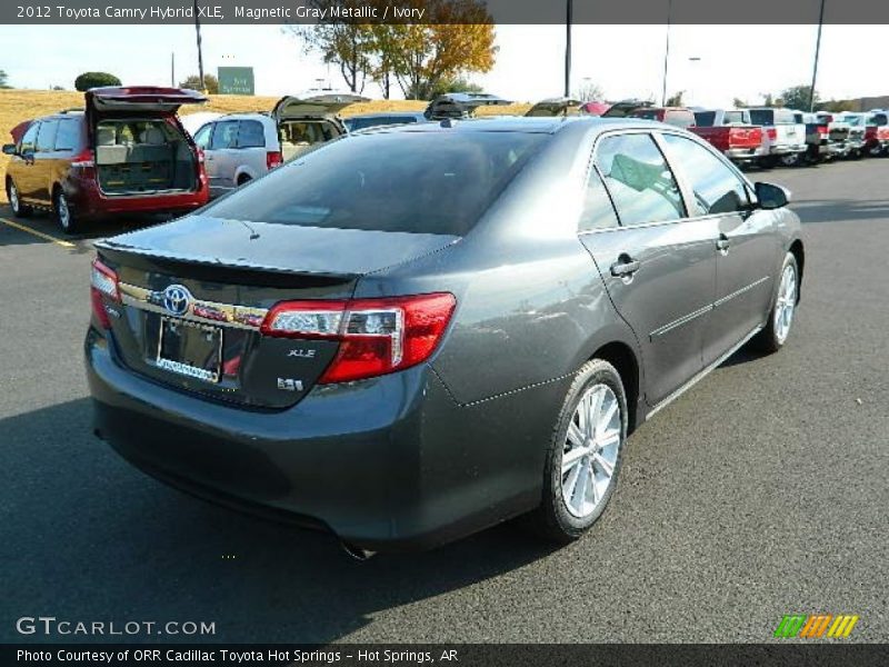 Magnetic Gray Metallic / Ivory 2012 Toyota Camry Hybrid XLE