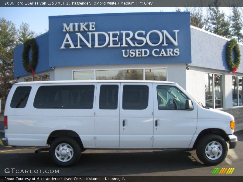 Oxford White / Medium Flint Grey 2006 Ford E Series Van E350 XLT 15 Passenger