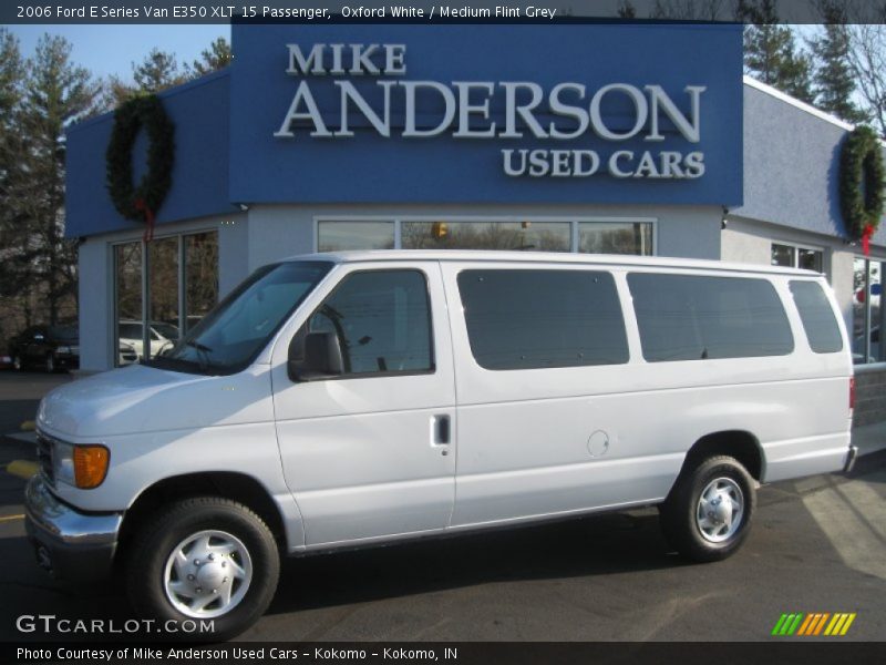 Oxford White / Medium Flint Grey 2006 Ford E Series Van E350 XLT 15 Passenger