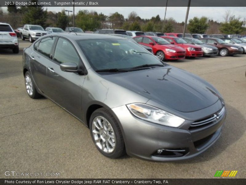 Front 3/4 View of 2013 Dart Limited