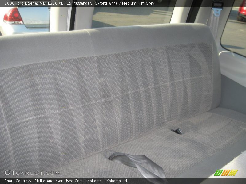 Oxford White / Medium Flint Grey 2006 Ford E Series Van E350 XLT 15 Passenger