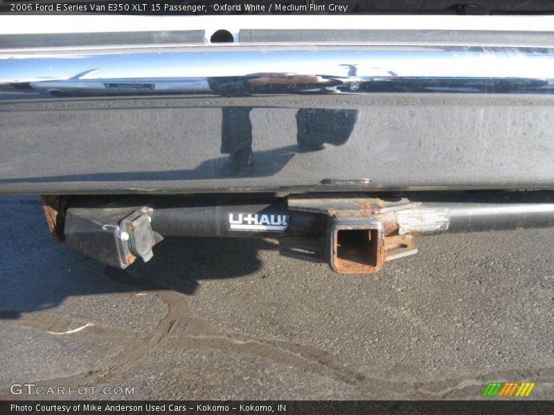 Oxford White / Medium Flint Grey 2006 Ford E Series Van E350 XLT 15 Passenger