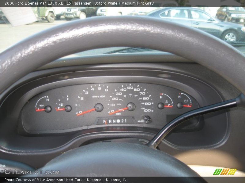 Oxford White / Medium Flint Grey 2006 Ford E Series Van E350 XLT 15 Passenger