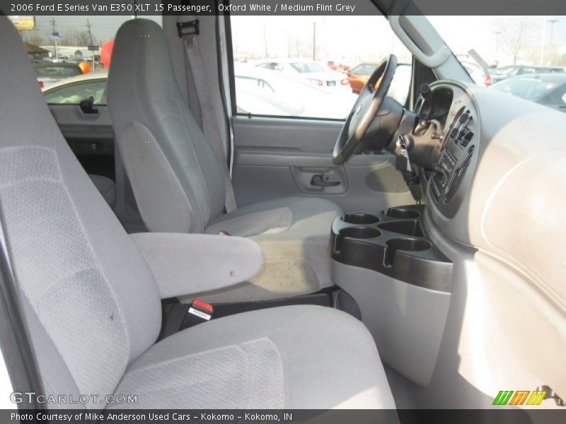 Oxford White / Medium Flint Grey 2006 Ford E Series Van E350 XLT 15 Passenger