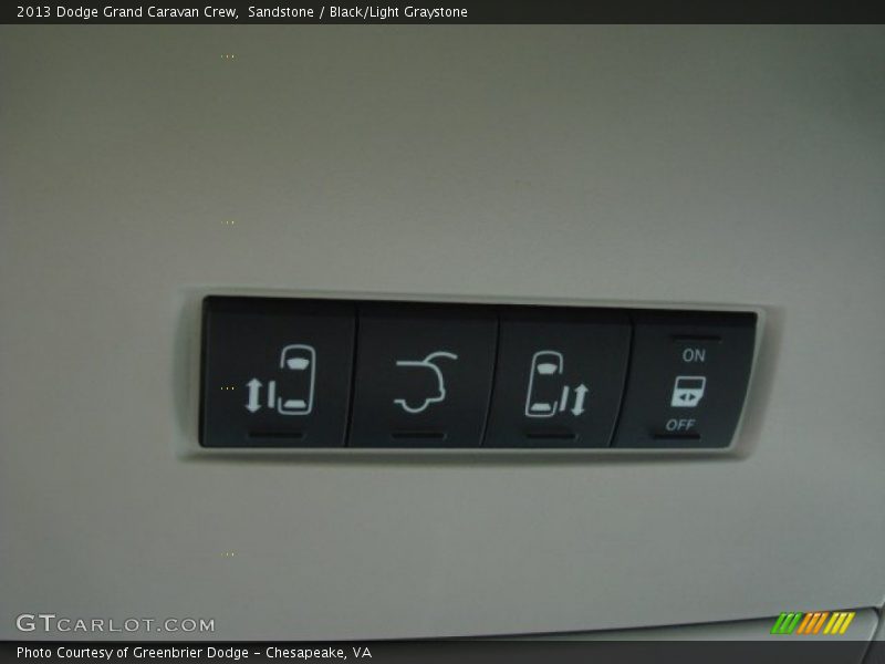 Sandstone / Black/Light Graystone 2013 Dodge Grand Caravan Crew