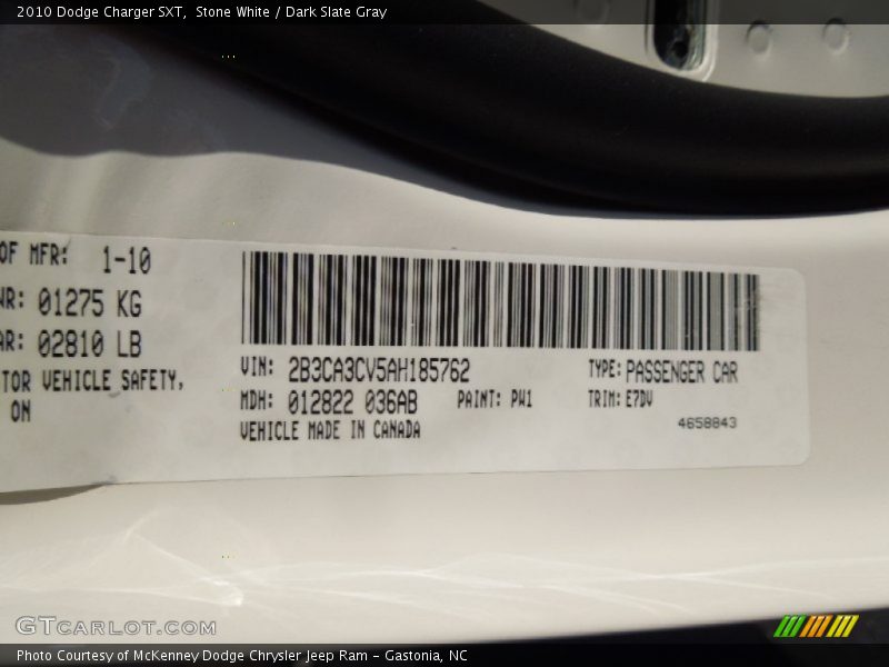 Stone White / Dark Slate Gray 2010 Dodge Charger SXT