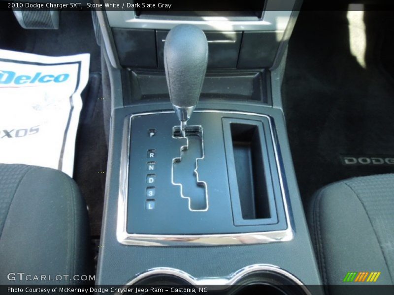Stone White / Dark Slate Gray 2010 Dodge Charger SXT