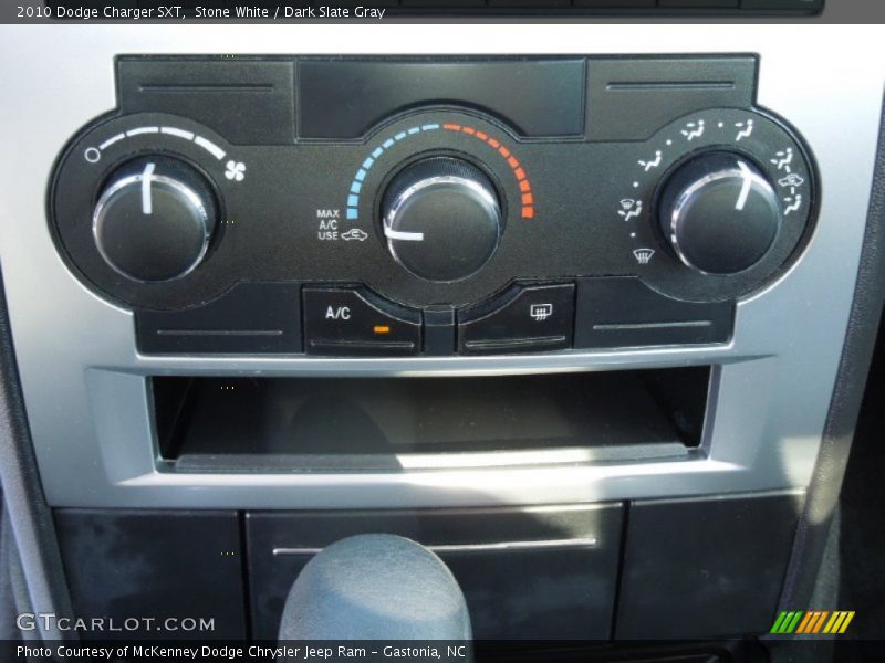 Stone White / Dark Slate Gray 2010 Dodge Charger SXT