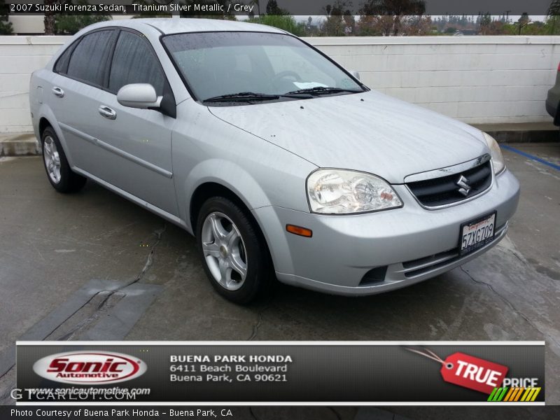 Titanium Silver Metallic / Grey 2007 Suzuki Forenza Sedan