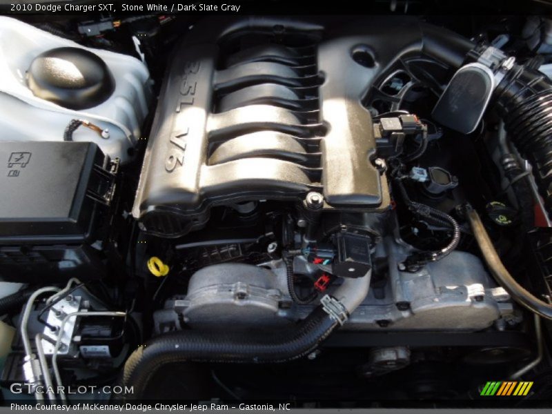 Stone White / Dark Slate Gray 2010 Dodge Charger SXT