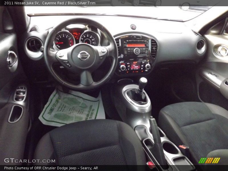 Cayenne Red / Black/Silver Trim 2011 Nissan Juke SV