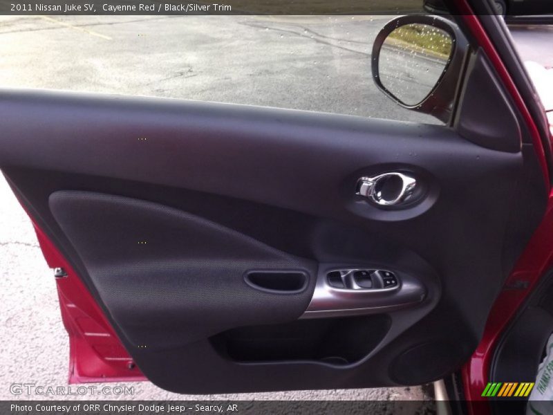 Cayenne Red / Black/Silver Trim 2011 Nissan Juke SV