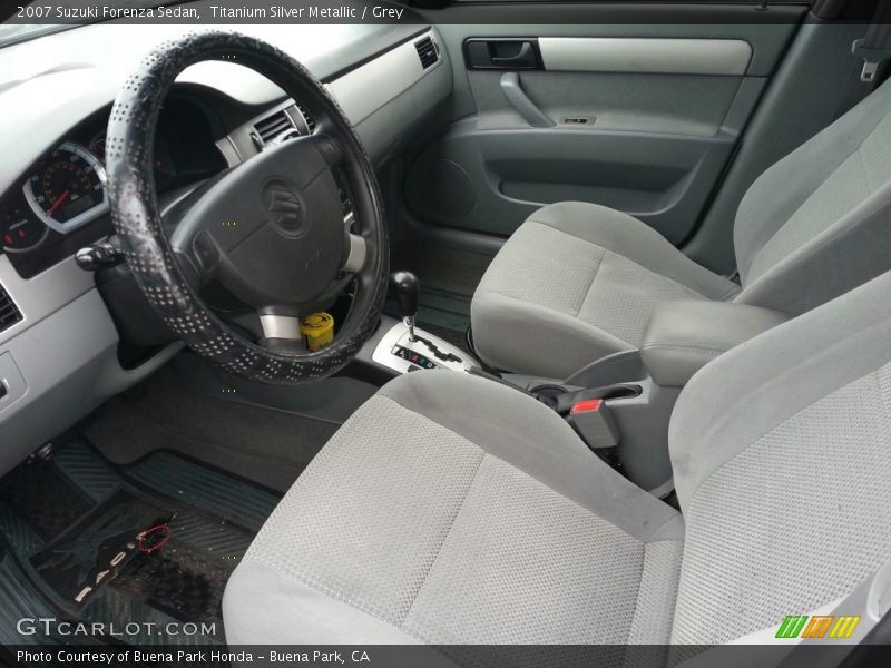 Titanium Silver Metallic / Grey 2007 Suzuki Forenza Sedan
