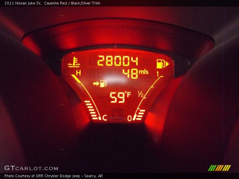 Cayenne Red / Black/Silver Trim 2011 Nissan Juke SV