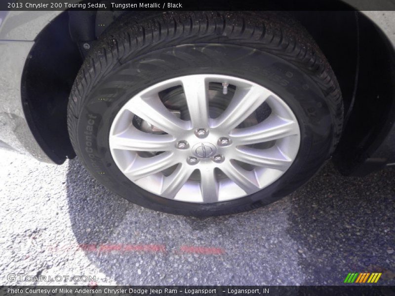 Tungsten Metallic / Black 2013 Chrysler 200 Touring Sedan