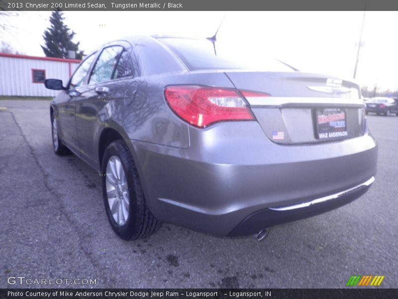 Tungsten Metallic / Black 2013 Chrysler 200 Limited Sedan