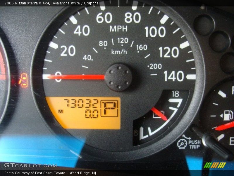 Avalanche White / Graphite 2006 Nissan Xterra X 4x4