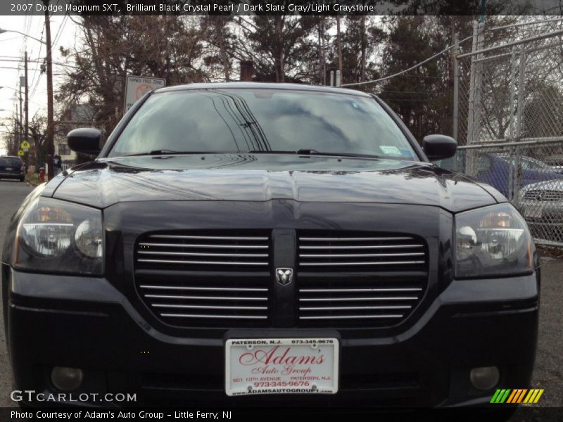 Brilliant Black Crystal Pearl / Dark Slate Gray/Light Graystone 2007 Dodge Magnum SXT