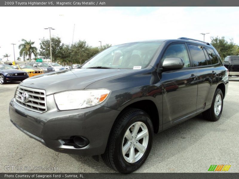 Magnetic Gray Metallic / Ash 2009 Toyota Highlander V6