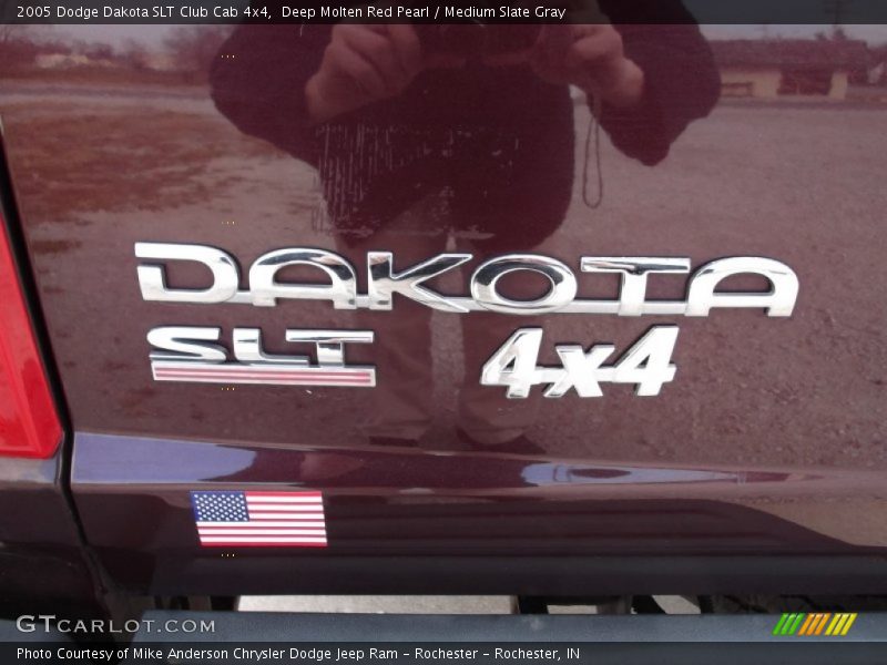 Deep Molten Red Pearl / Medium Slate Gray 2005 Dodge Dakota SLT Club Cab 4x4