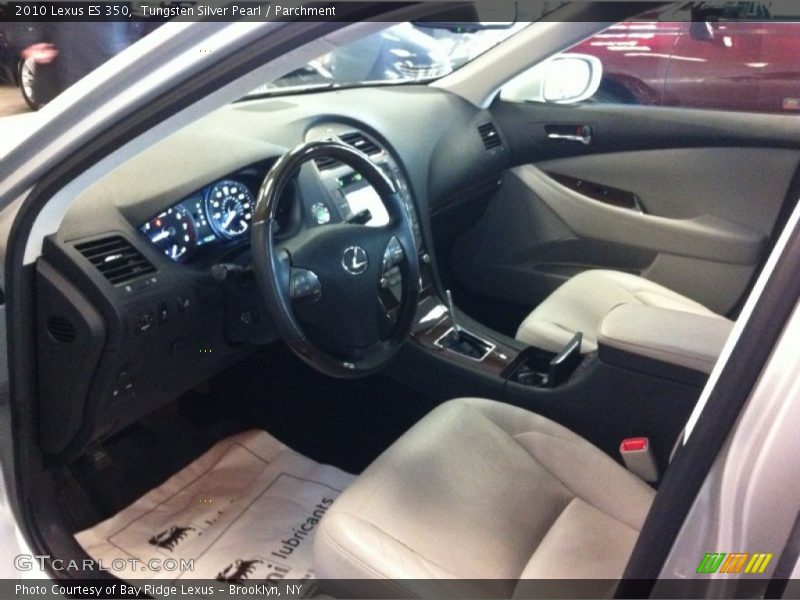 Tungsten Silver Pearl / Parchment 2010 Lexus ES 350