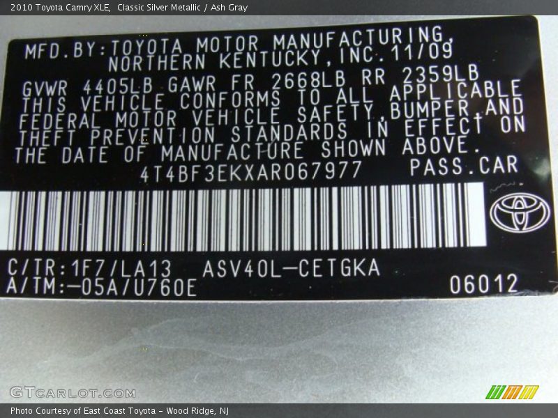 Classic Silver Metallic / Ash Gray 2010 Toyota Camry XLE