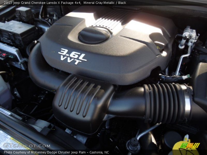 Mineral Gray Metallic / Black 2013 Jeep Grand Cherokee Laredo X Package 4x4