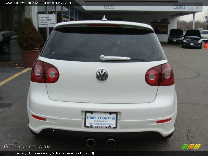 Candy White / Anthracite 2008 Volkswagen R32